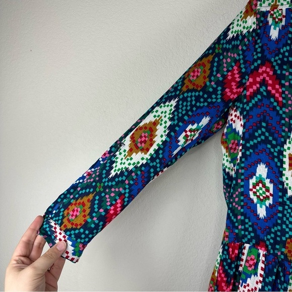 Maeve Blue Multicolor Topoxte Ikat Partial Button Down Long Sleeve Top Size 2 - Picture 4 of 6